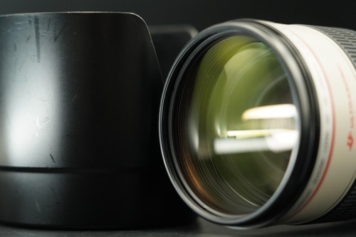 Canon 200mm 8 l is - l,